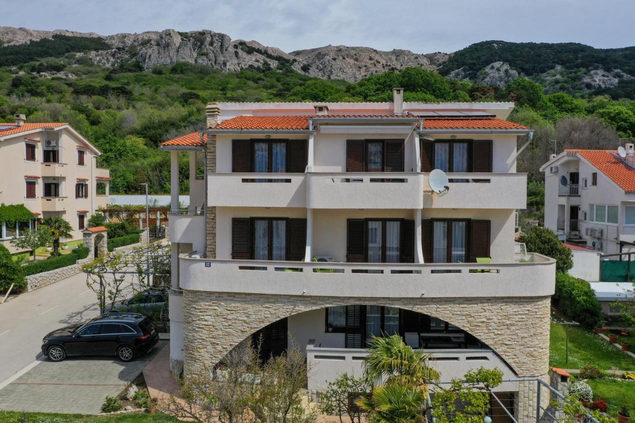 Apartments Andrea I Baška Exteriör bild